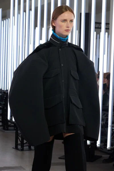 Look 2